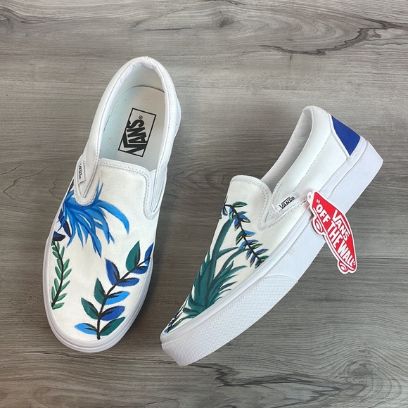 VANS- Custom Handpainted vans slip Ons - Picture 2 of 8